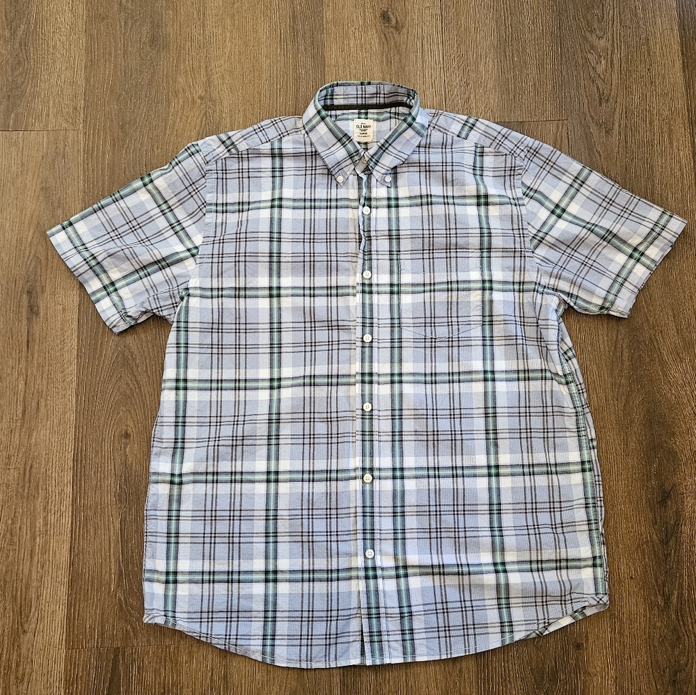 Men's Large Old Navy Short Sleeve Button Up Blue Plaid